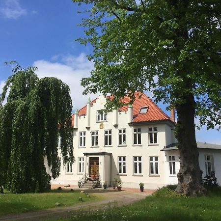 Herrenhaus Hohewarte Lubeck Exterior photo